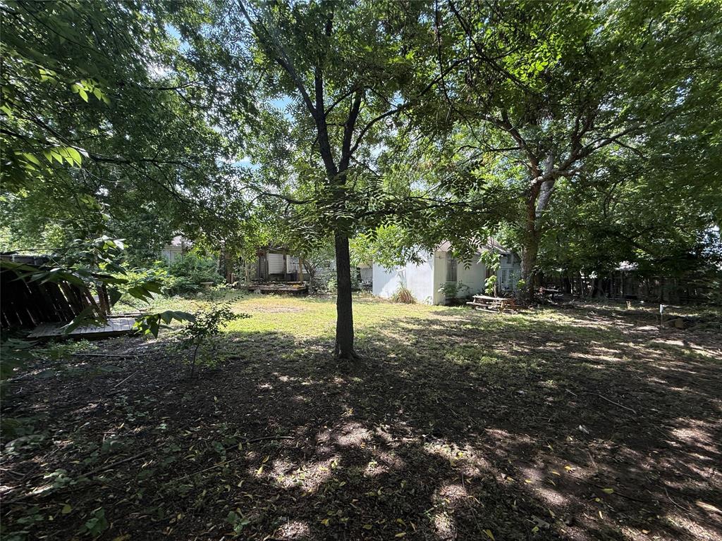 1018 N College Street Property Photo 26