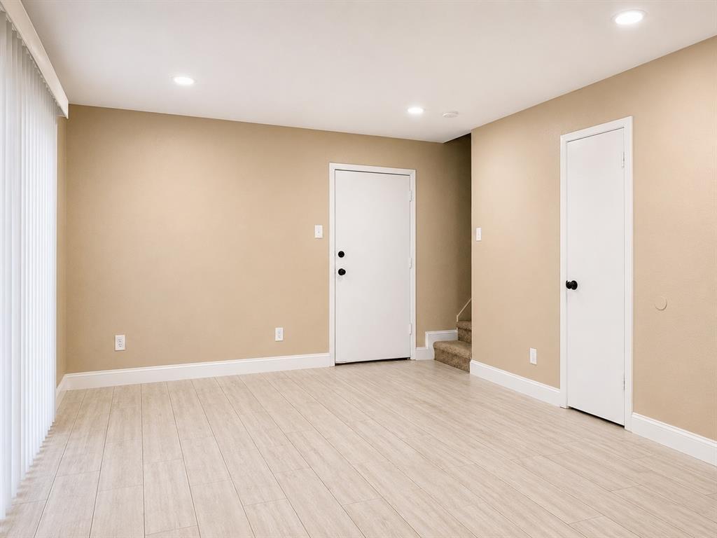 12802 Midway Road 2015 Property Photo 4