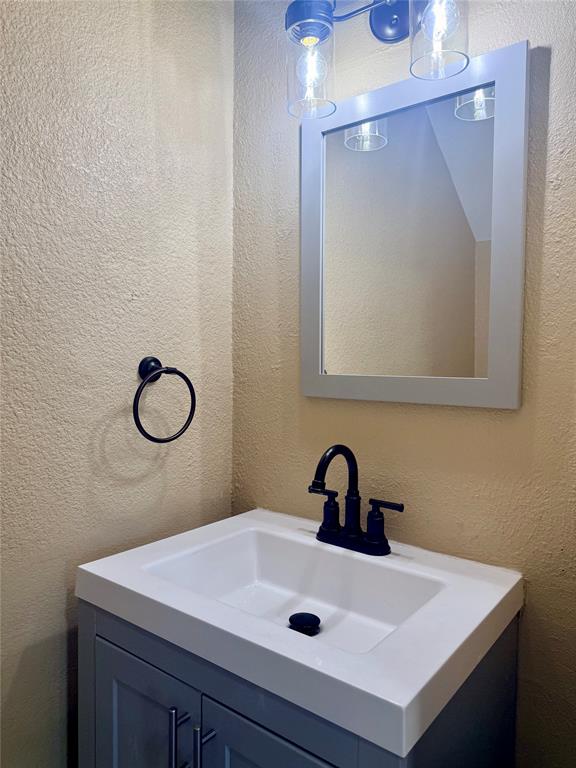 12802 Midway Road 2015 Property Photo 5