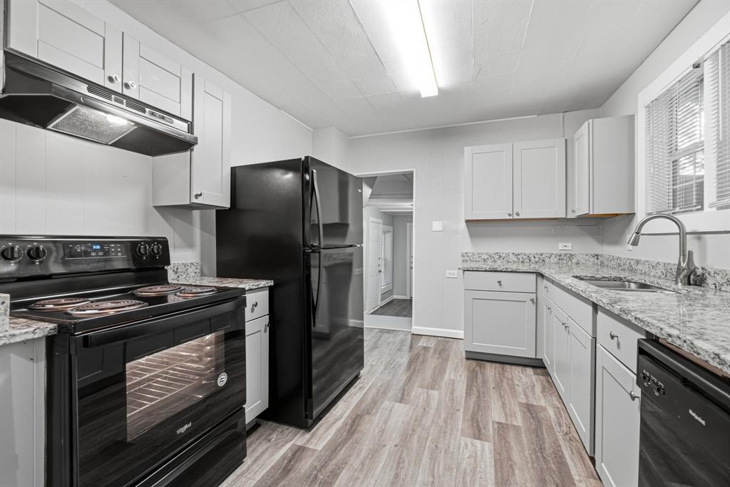 908 Forrest Avenue Property Photo 15