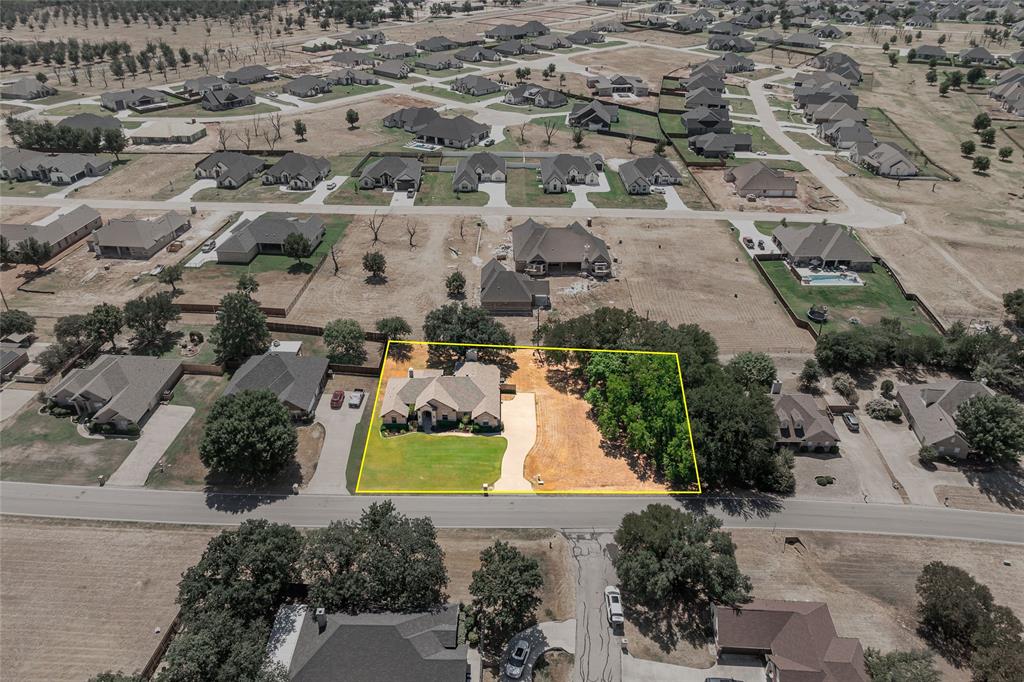 6909 Westover Drive Property Photo 4