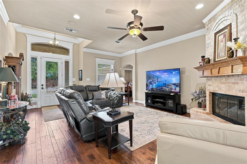 6909 Westover Drive Property Photo 12