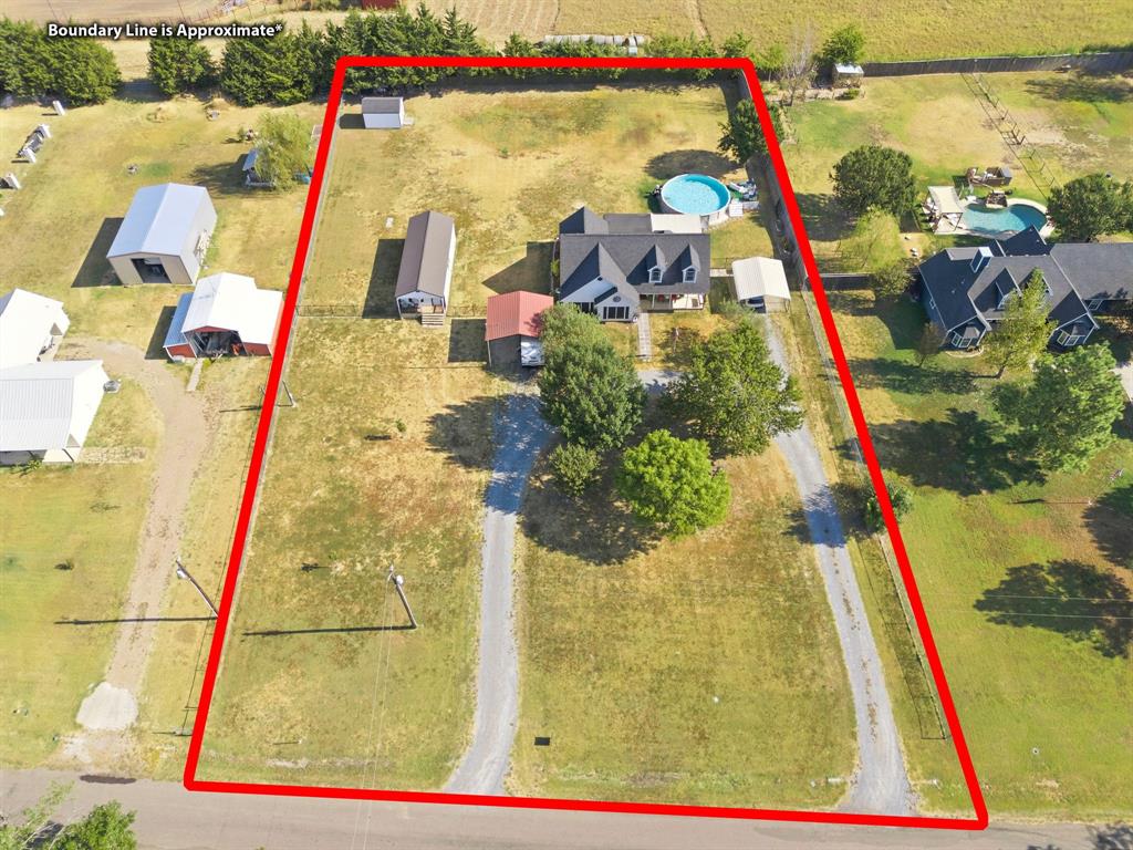 355 County Road 4225 Property Photo 1