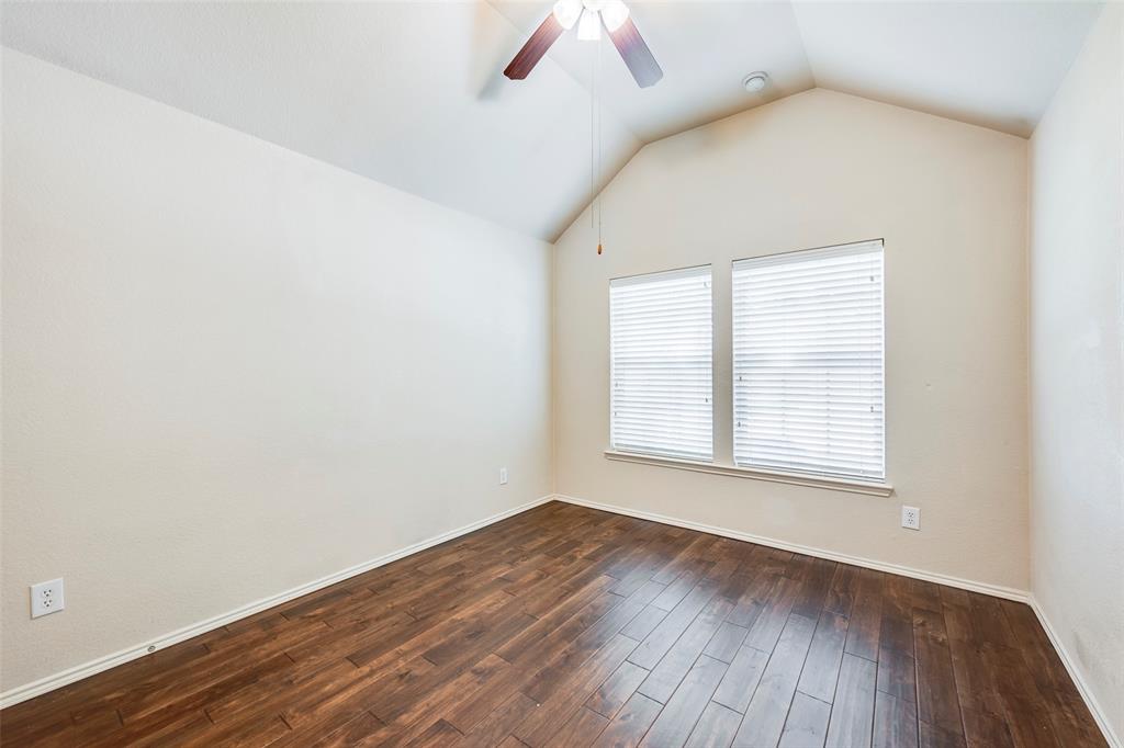 2813 Fox Creek Trail Property Photo 34