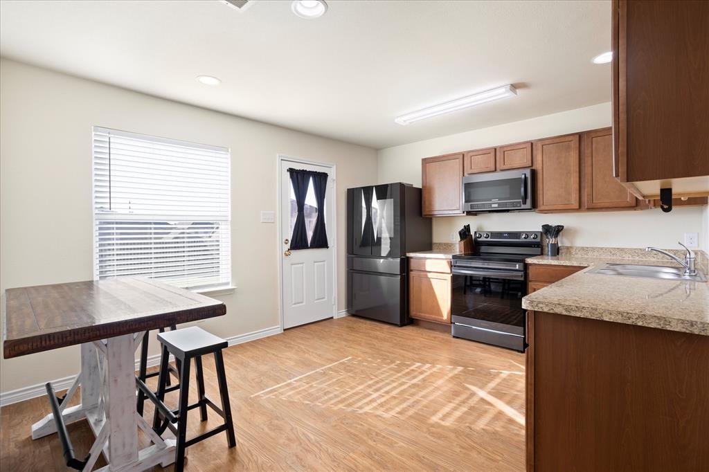 1604 Blue Jay Drive Property Photo 10