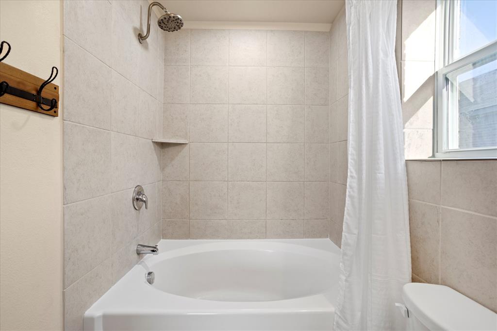 1604 Blue Jay Drive Property Photo 20