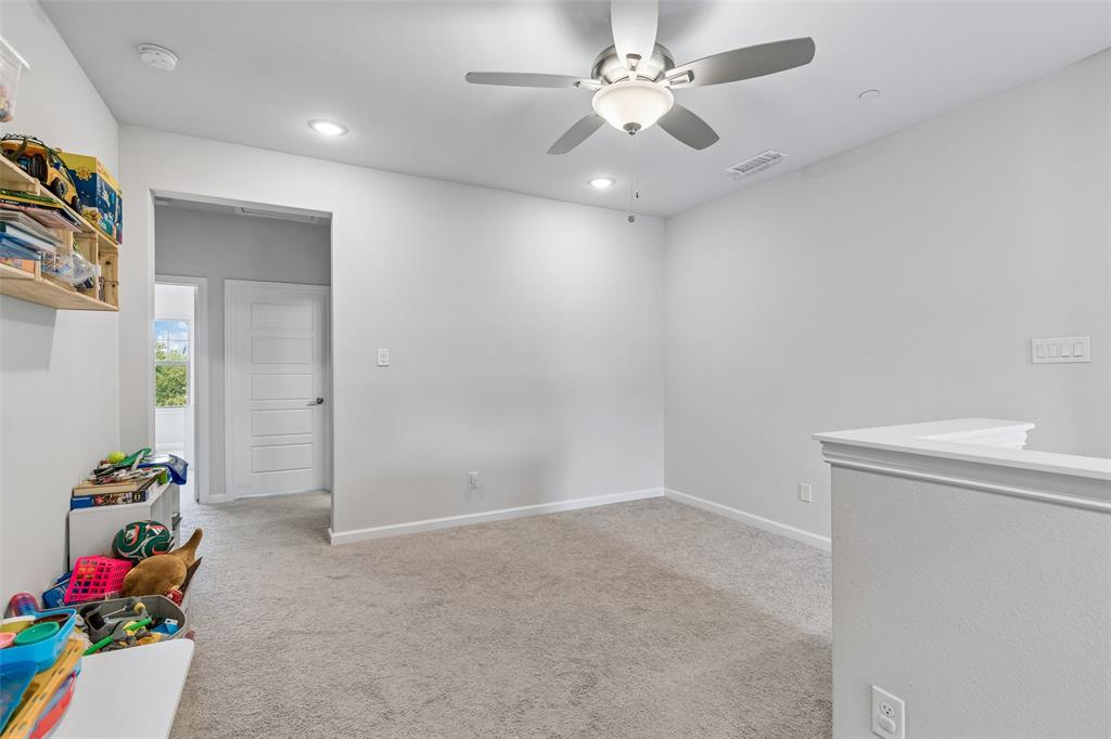 1933 Mcclane Drive Property Photo 12