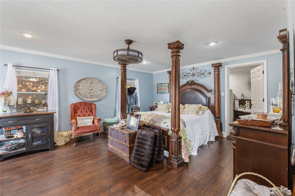 901 W Wrights Avenue Property Photo 11