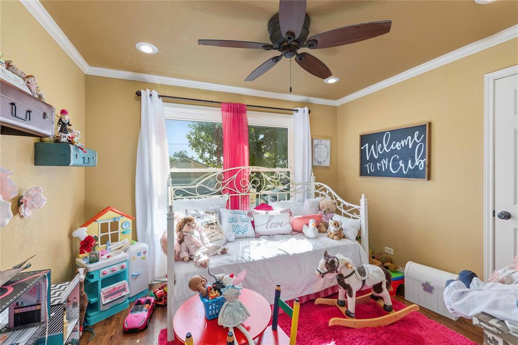 901 W Wrights Avenue Property Photo 14
