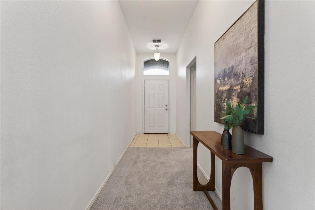 1220 Goldeneye Property Photo 3