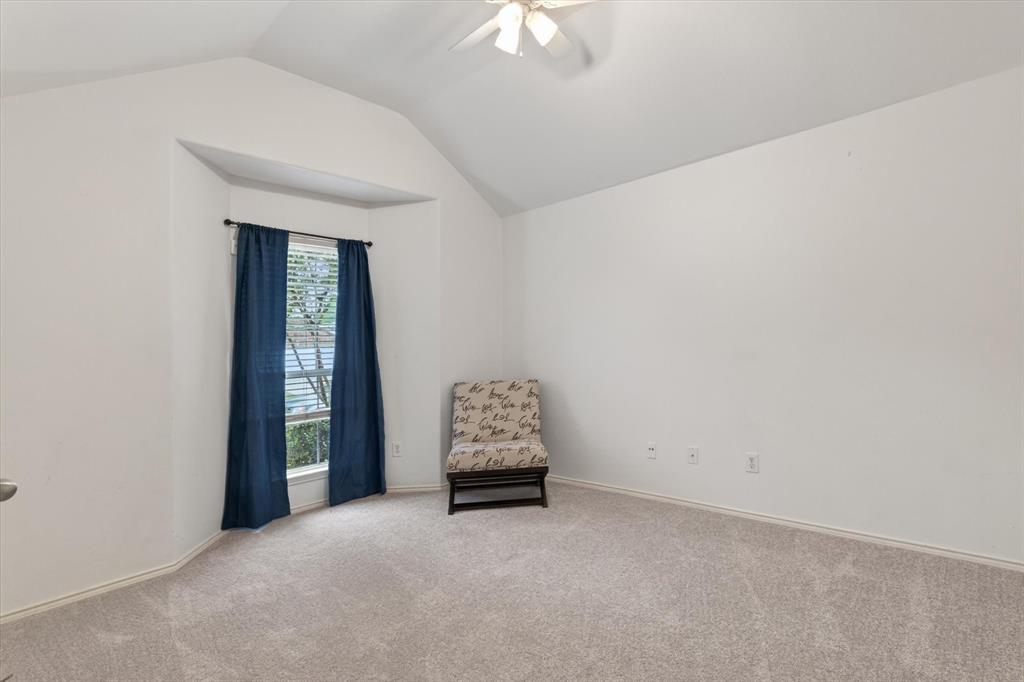 1220 Goldeneye Property Photo 4