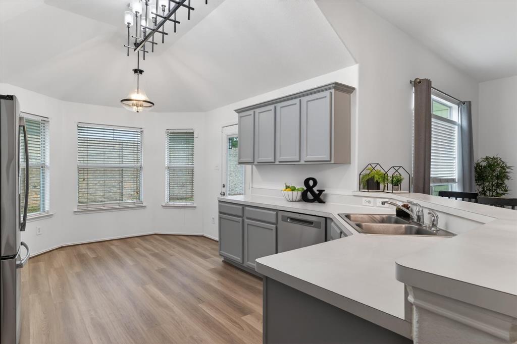 1220 Goldeneye Property Photo 11