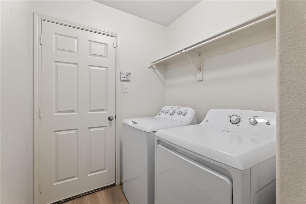 1220 Goldeneye Property Photo 15