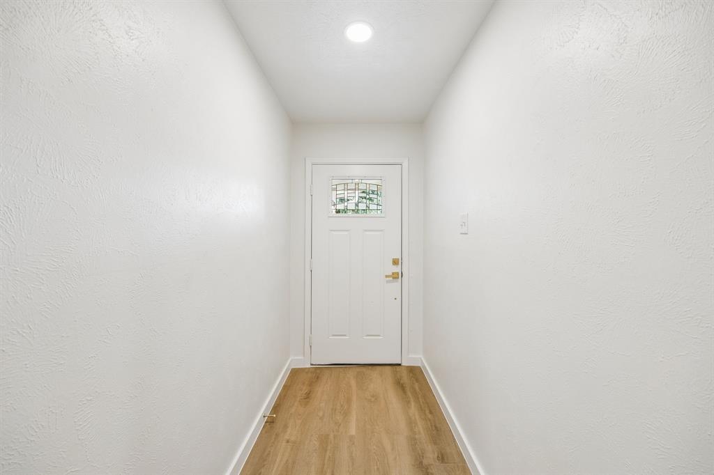 453 Edwards Drive Property Photo 3