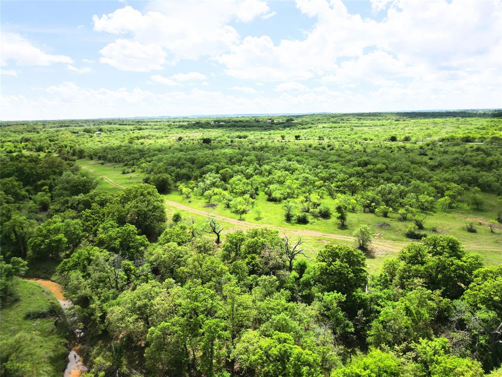 569 Fm Property Photo 2