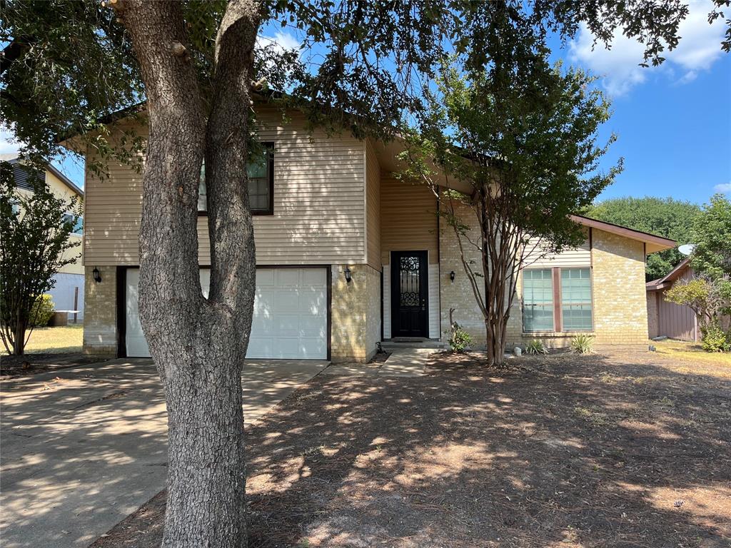 1707 Aurora Drive Property Photo 2