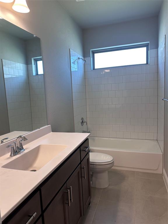 2608 Roaming Trail Property Photo 12