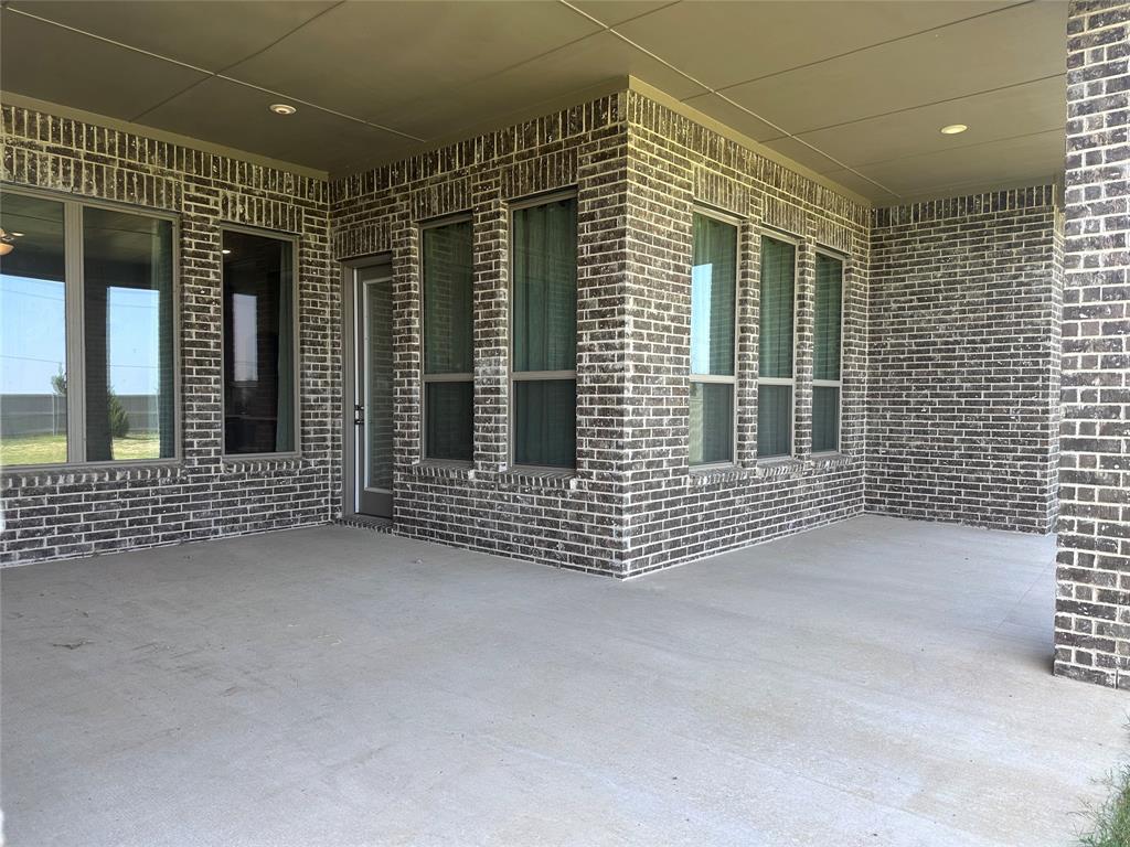 2608 Roaming Trail Property Photo 16