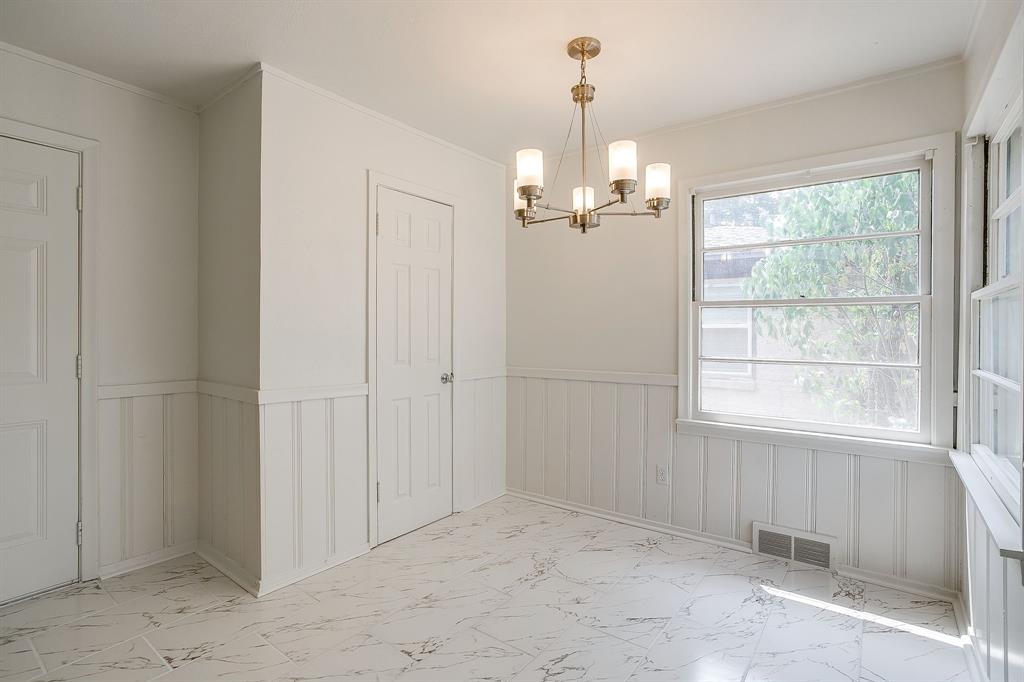 5736 Tracyne Drive Property Photo 15