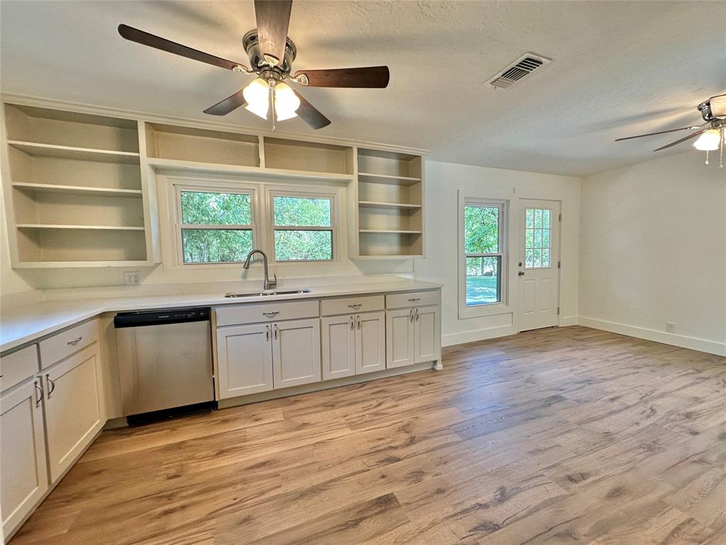 112 Morris Drive Property Photo 8
