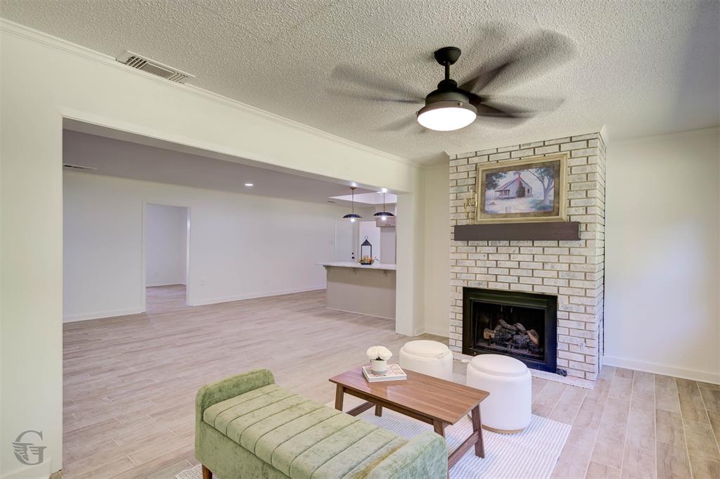 220 Walnut Lane Property Photo 11