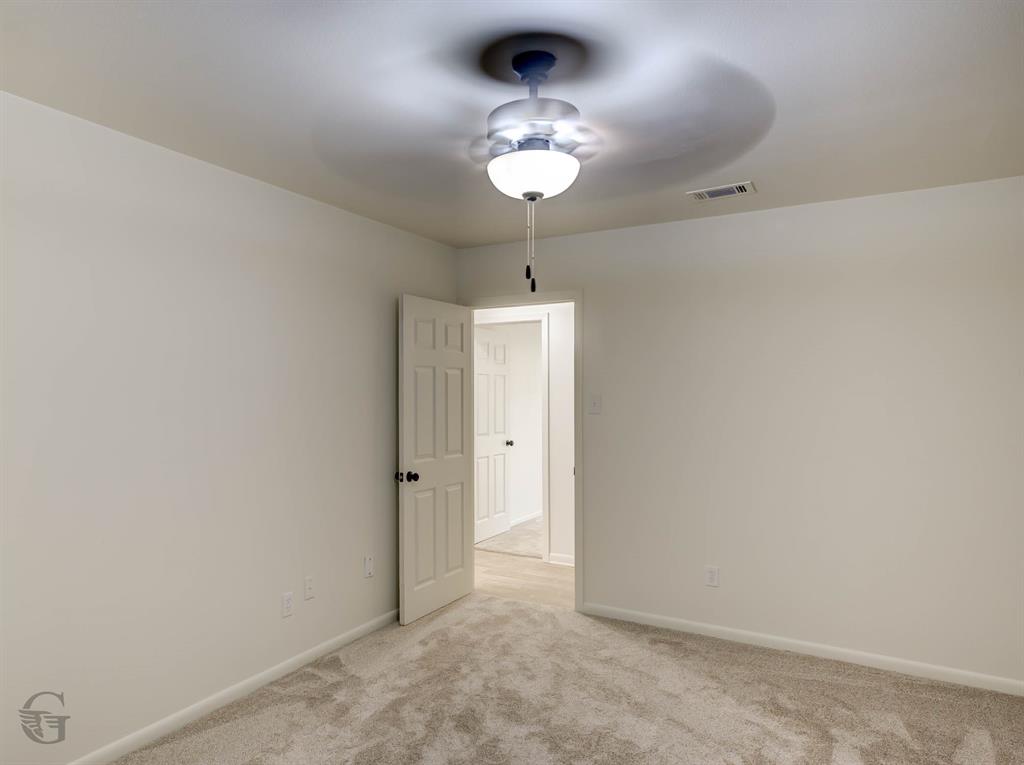 220 Walnut Lane Property Photo 13