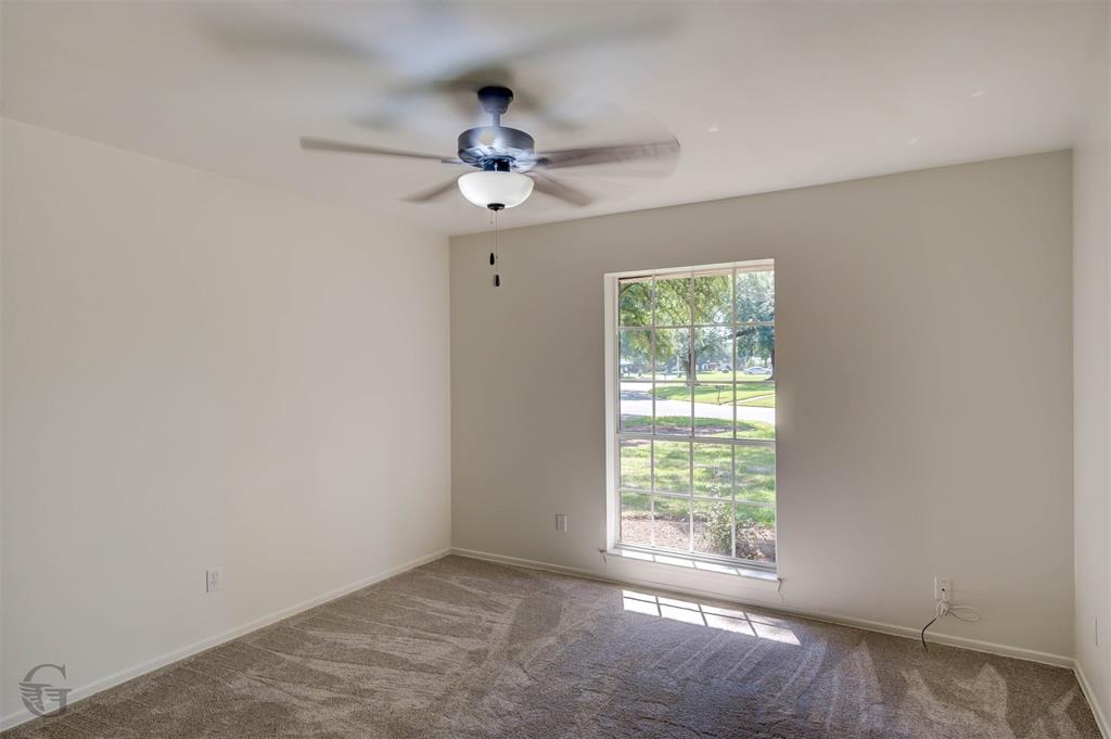 220 Walnut Lane Property Photo 18