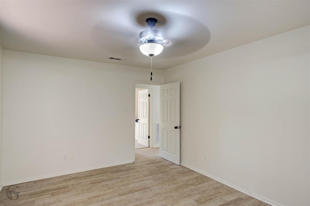 220 Walnut Lane Property Photo 21