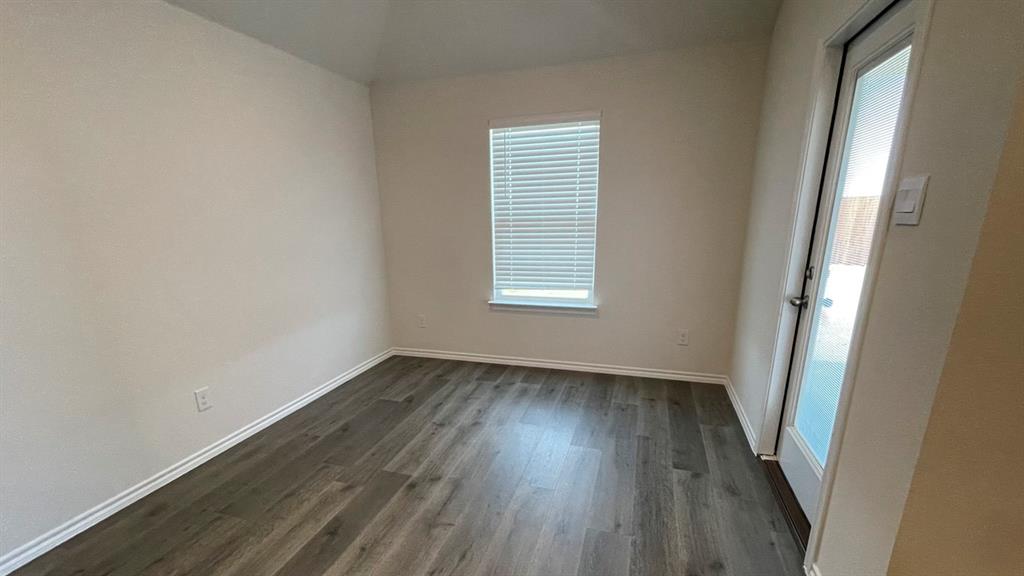 400 Saddle Blanket Drive Property Photo 3