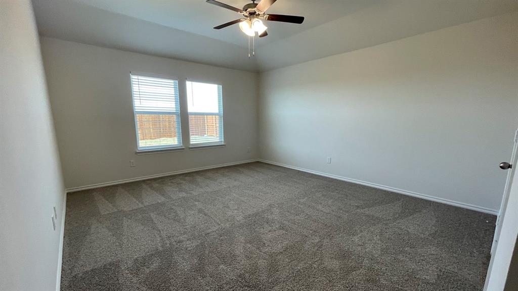 400 Saddle Blanket Drive Property Photo 8