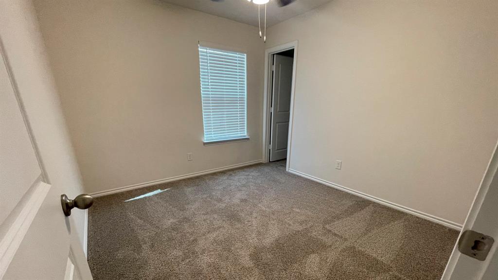 400 Saddle Blanket Drive Property Photo 12