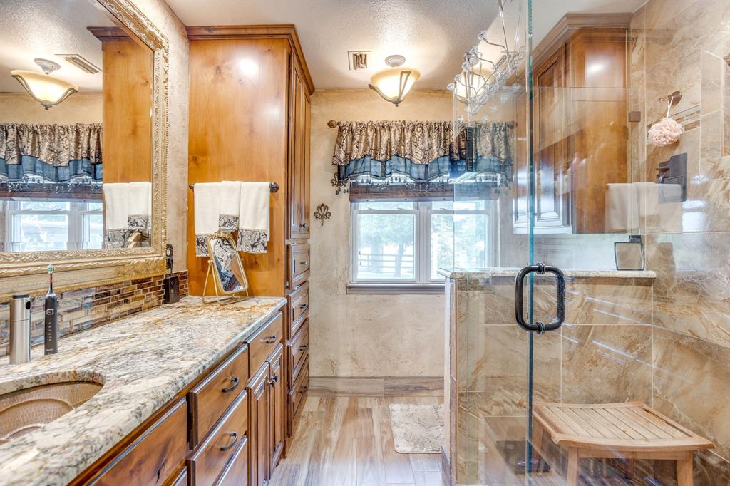 3914 Redbird Lane Property Photo 16