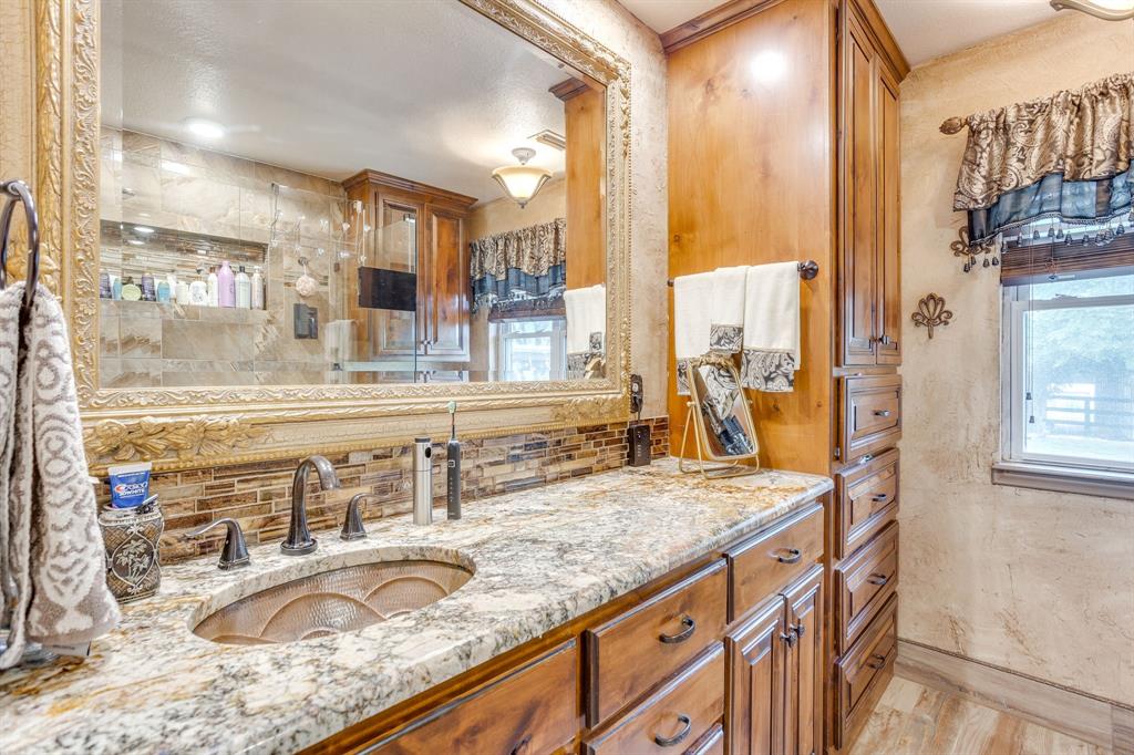 3914 Redbird Lane Property Photo 17