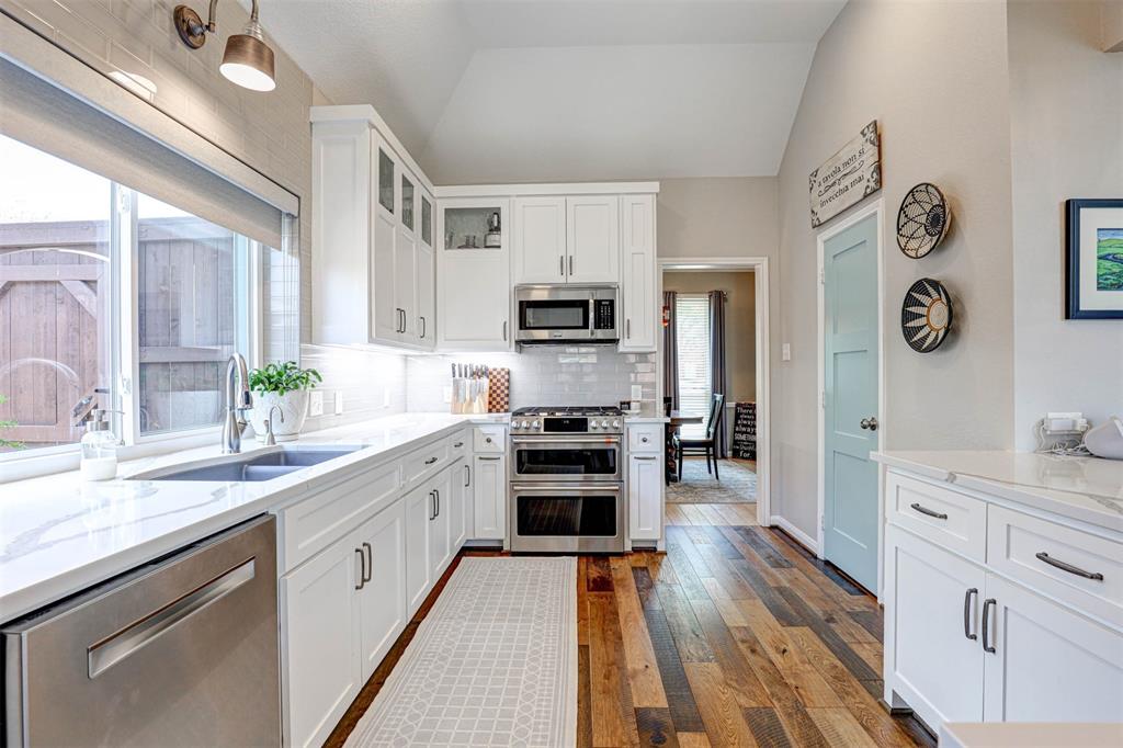1803 Meadow Ridge Drive Property Photo 13
