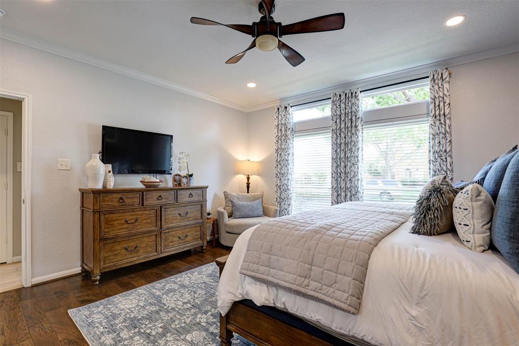 1803 Meadow Ridge Drive Property Photo 18