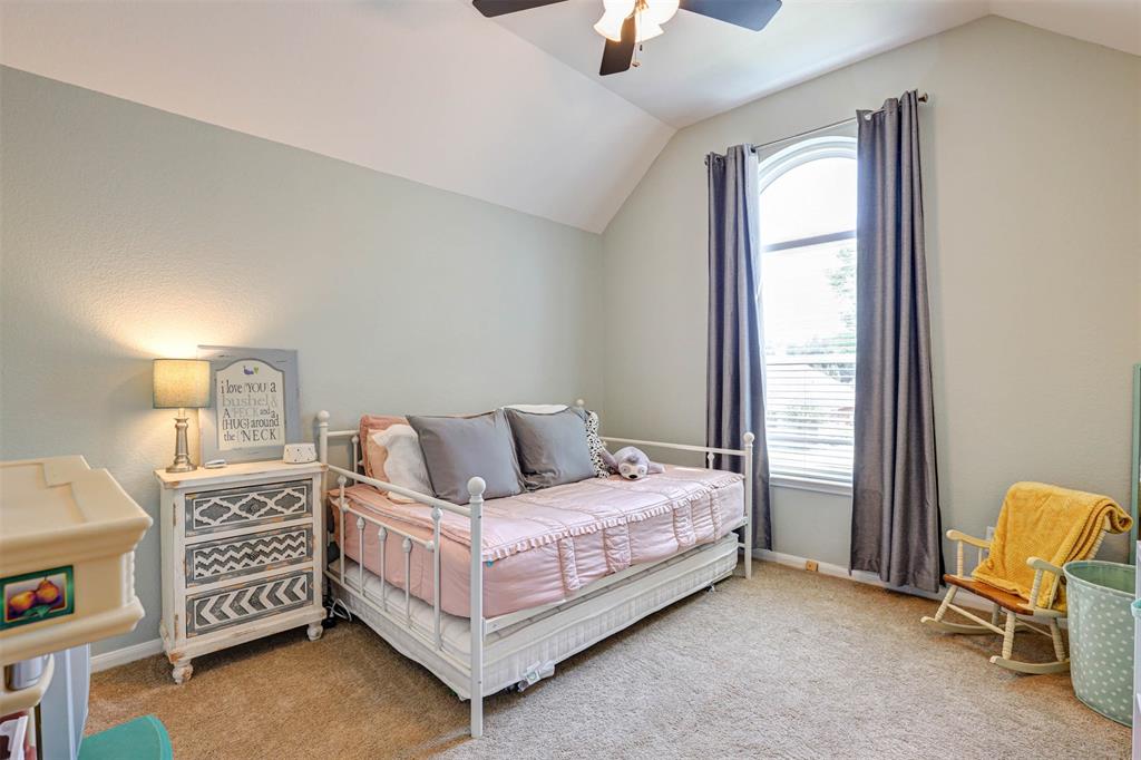 1803 Meadow Ridge Drive Property Photo 22