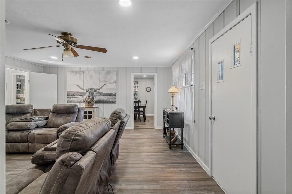 8612 Fm 1616 Property Photo 14