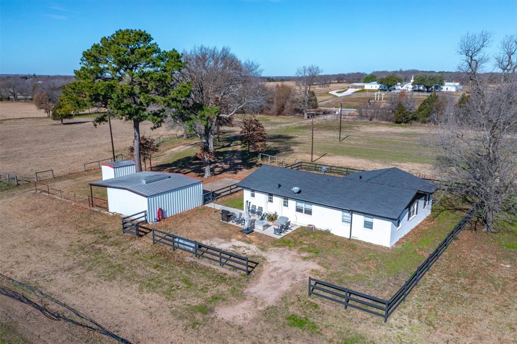 8612 Fm 1616 Property Photo 24