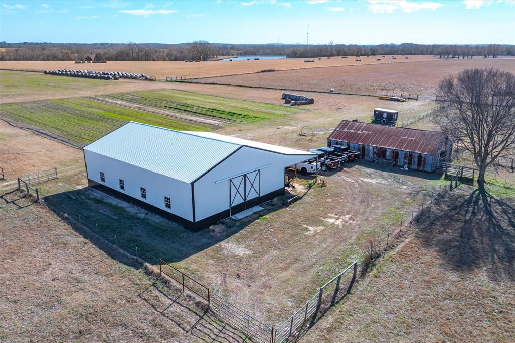 8612 Fm 1616 Property Photo 29