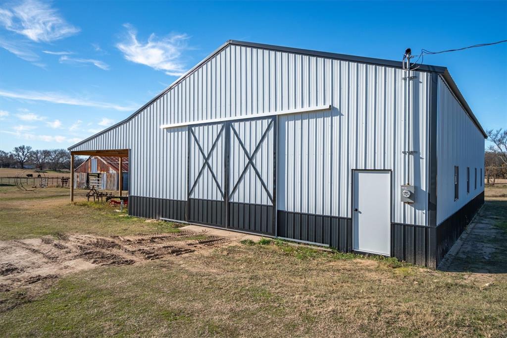 8612 Fm 1616 Property Photo 30