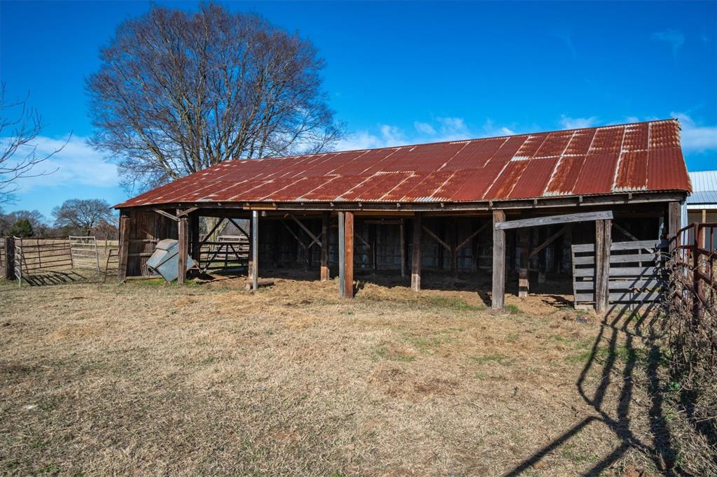 8612 Fm 1616 Property Photo 39