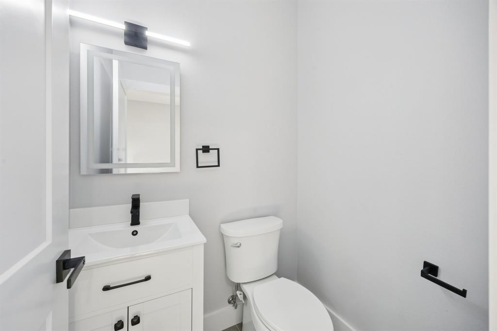 2415 Valley View Drive Property Photo 22