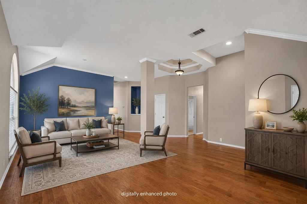6560 Plantation Lane Property Photo 8