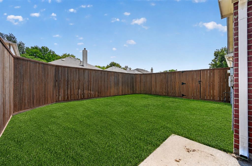 6560 Plantation Lane Property Photo 20