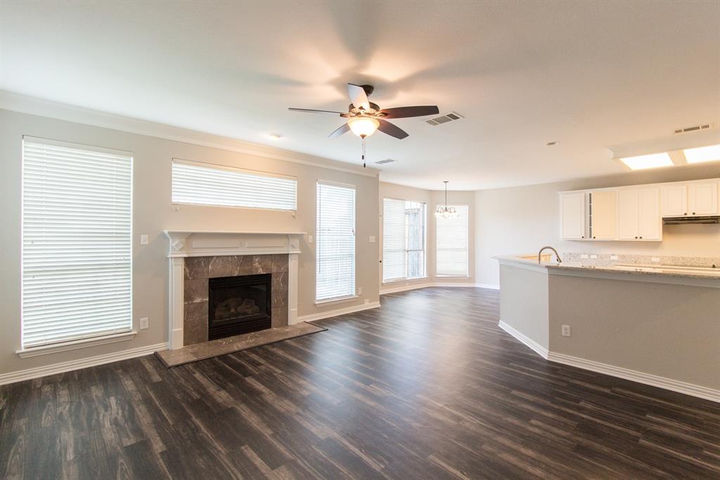 2608 Stone Mountain Court Property Photo 6