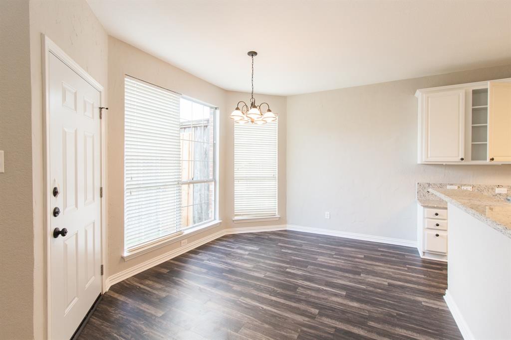 2608 Stone Mountain Court Property Photo 9