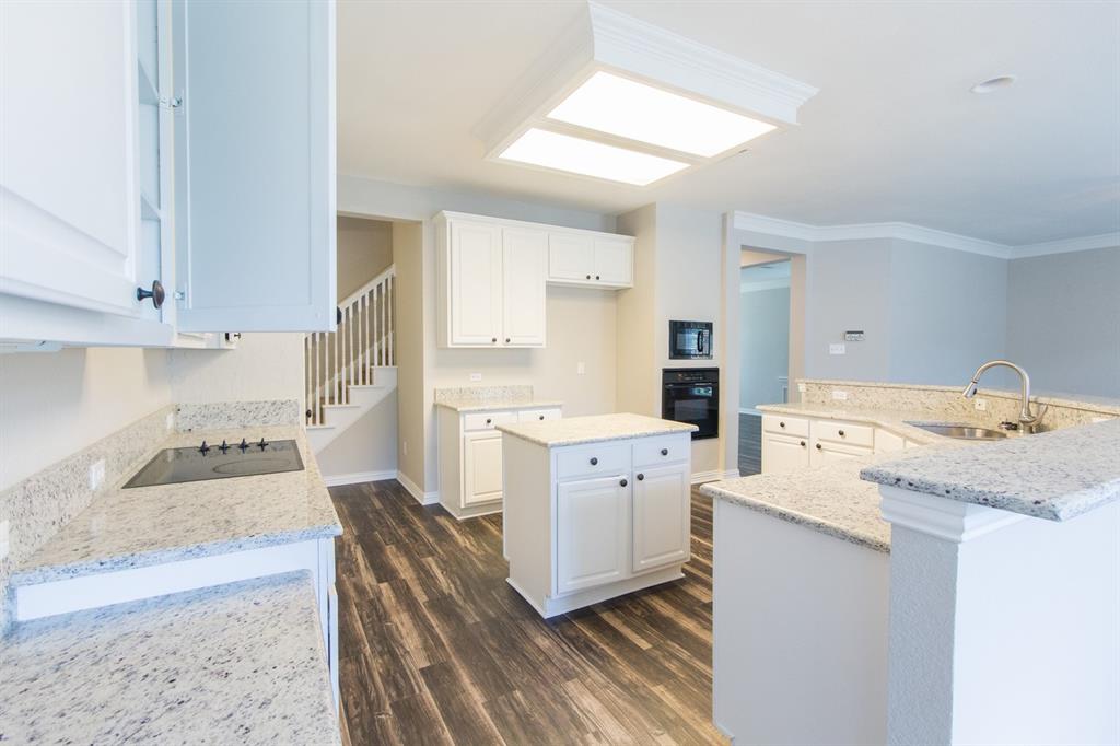 2608 Stone Mountain Court Property Photo 10