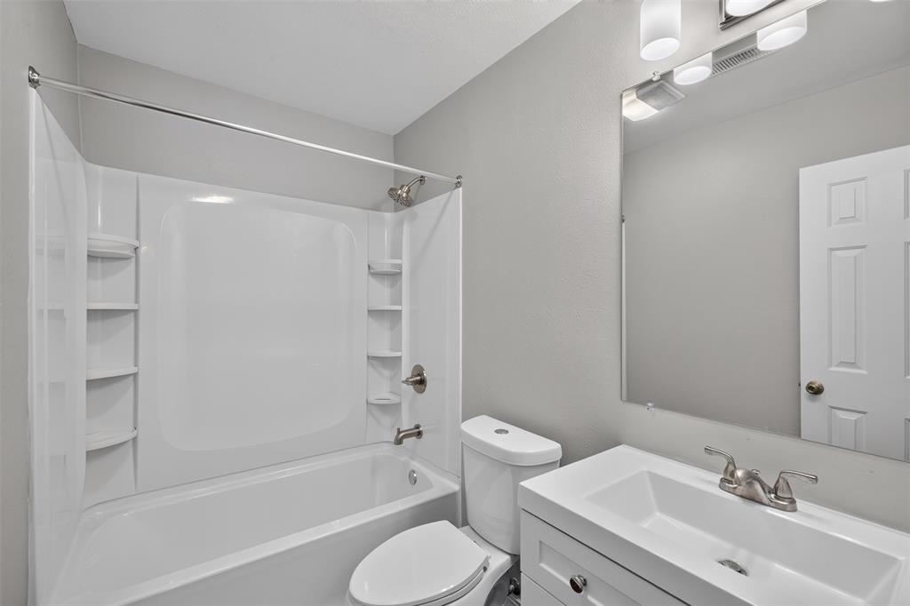 5905 Highway 175 Property Photo 14