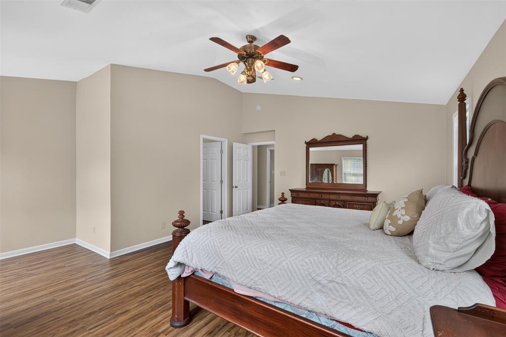 5905 Highway 175 Property Photo 17