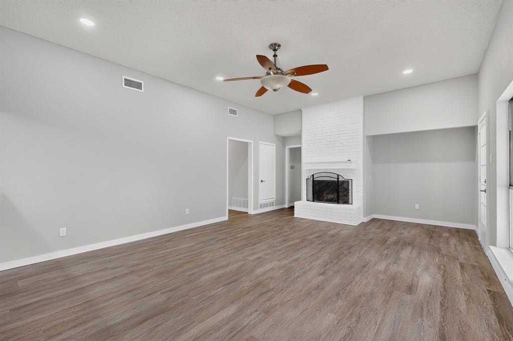 1302 N Yale Boulevard Property Photo 9